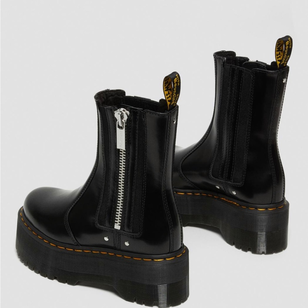 NEW Dr MARTENS 2976 MAX LEATHERS PLATFORM CHELSEA Boot Size : 8 - Picture 3 of 8